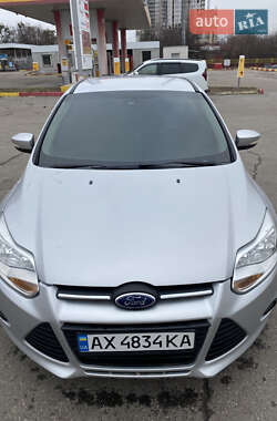 Седан Ford Focus 2014 в 