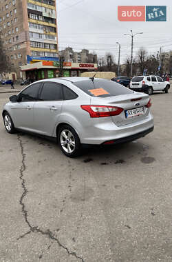 Седан Ford Focus 2014 в 