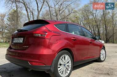 Хетчбек Ford Focus 2016 в 