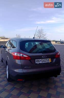 Универсал Ford Focus 2012 в 