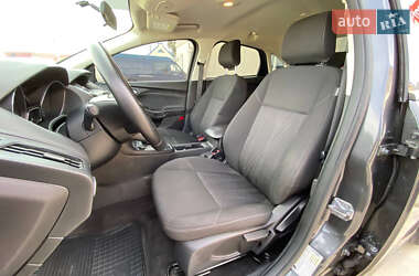 Седан Ford Focus 2018 в 