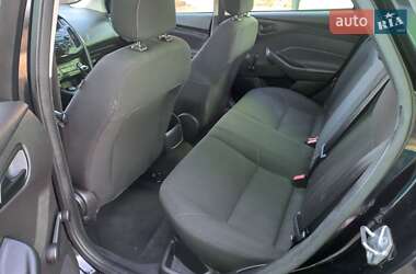 Седан Ford Focus 2017 в 