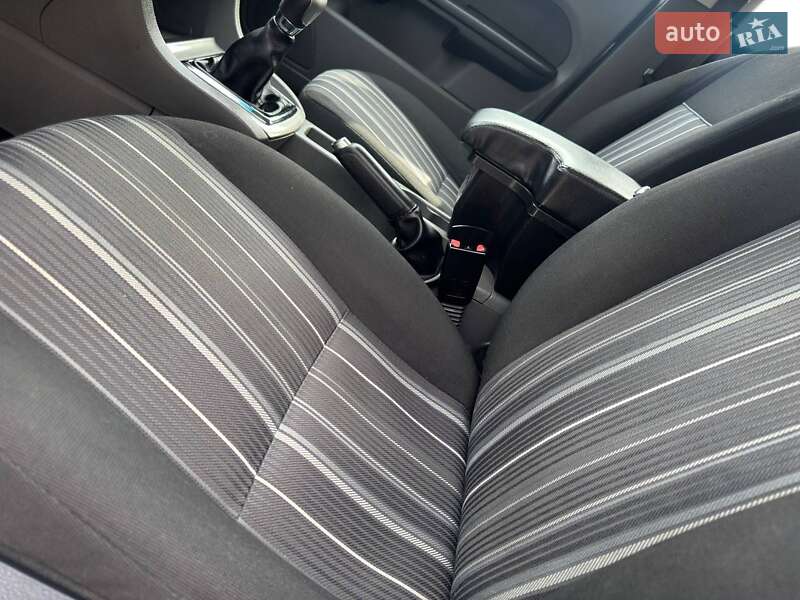 Универсал Ford Focus 2010 в Ахтырке