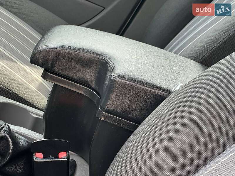 Универсал Ford Focus 2010 в Ахтырке