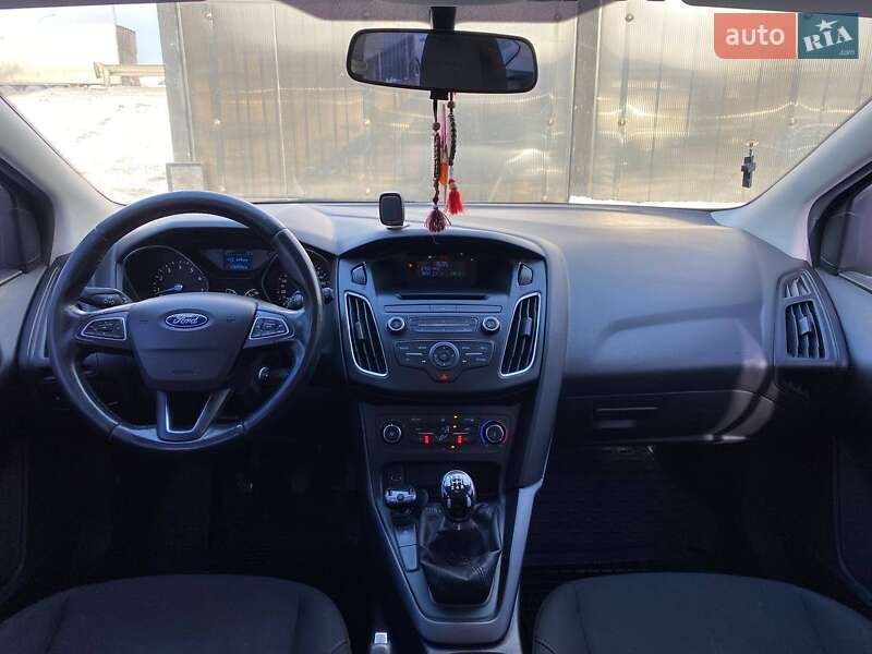 Седан Ford Focus 2015 в Києві