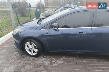 Седан Ford Focus 2012 в 