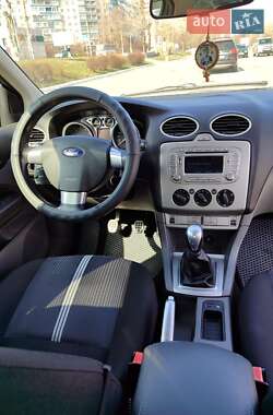 Универсал Ford Focus 2010 в 