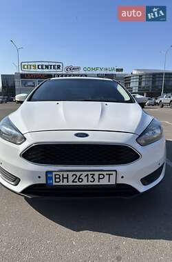 Седан Ford Focus 2017 в 