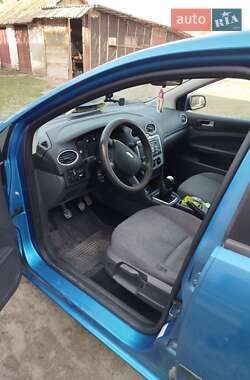 Универсал Ford Focus 2004 в Демидовке фото 8 Универсал Ford Focus 2004 в Демидовке