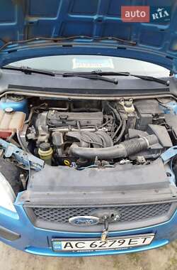 Универсал Ford Focus 2004 в Демидовке фото 12 Универсал Ford Focus 2004 в Демидовке