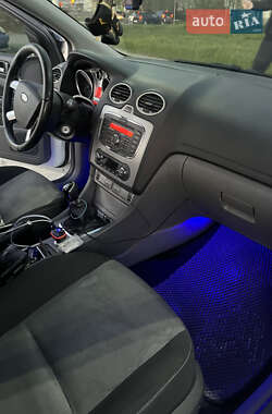 Универсал Ford Focus 2010 в 