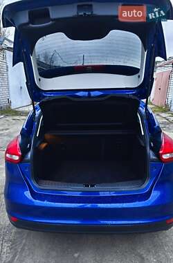 Хэтчбек Ford Focus 2017 в 