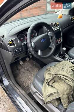 Хэтчбек Ford Focus 2006 в 