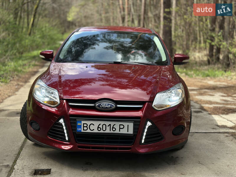 Седан Ford Focus 2013 в Львове