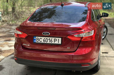 Седан Ford Focus 2013 в 