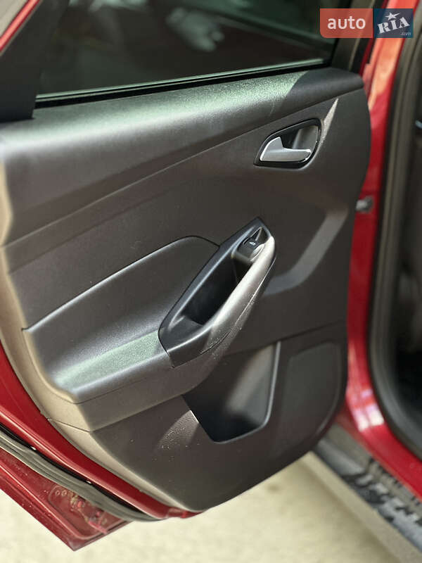 Седан Ford Focus 2013 в Львове