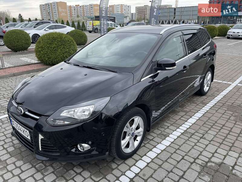 Универсал Ford Focus 2012 в 