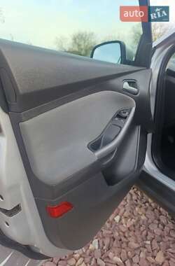 Универсал Ford Focus 2013 в 