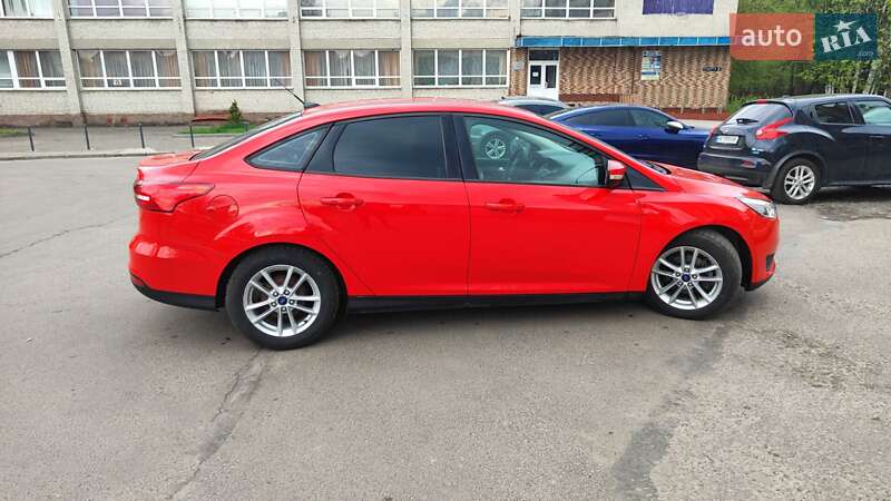 Седан Ford Focus 2015 в Львові фото 6 Седан Ford Focus 2015 в Львові