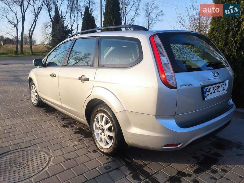 Універсал Ford Focus 2010 в Самборі