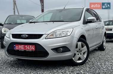 Хэтчбек Ford Focus 2008 в 