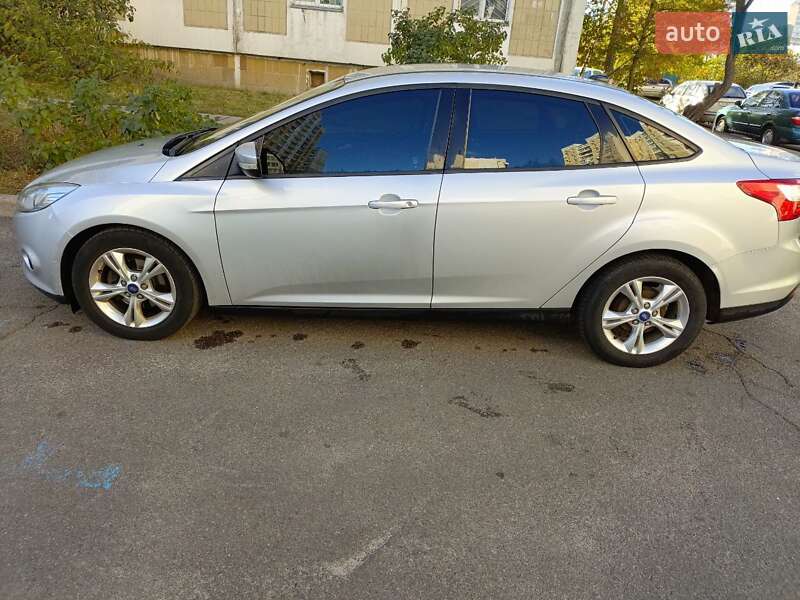 Седан Ford Focus 2014 в Києві