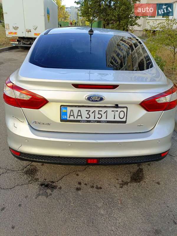 Седан Ford Focus 2014 в Києві