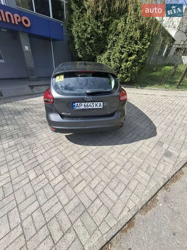 Хэтчбек Ford Focus 2016 в Днепре
