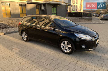 Универсал Ford Focus 2014 в 