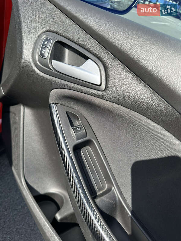 Хетчбек Ford Focus 2015 в Києві