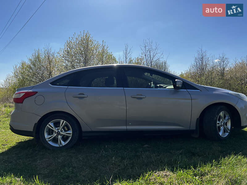Седан Ford Focus 2013 в Хмельницком