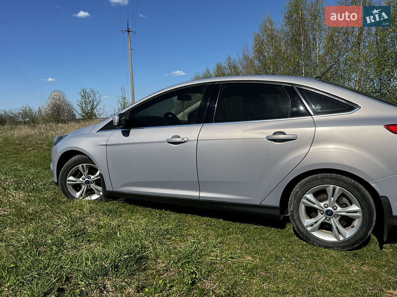 Седан Ford Focus 2013 в Хмельницком