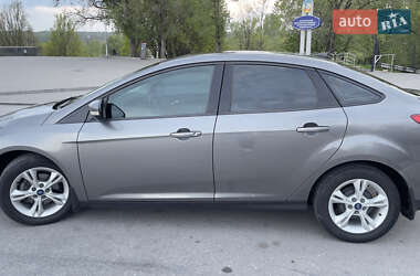 Седан Ford Focus 2014 в 