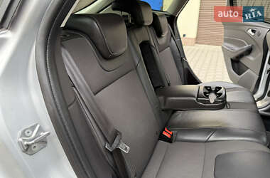 Хетчбек Ford Focus 2014 в 
