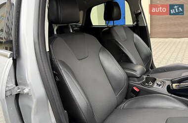 Хетчбек Ford Focus 2014 в 