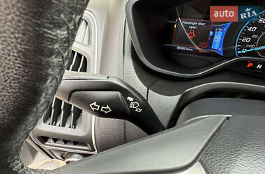 Хетчбек Ford Focus 2014 в 