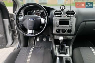 Универсал Ford Focus 2010 в 