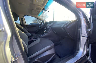 Седан Ford Focus 2014 в 