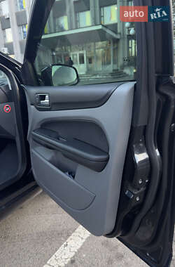 Седан Ford Focus 2008 в 