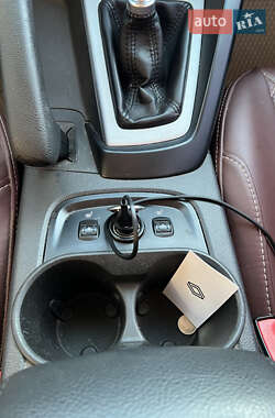 Хэтчбек Ford Focus 2013 в 