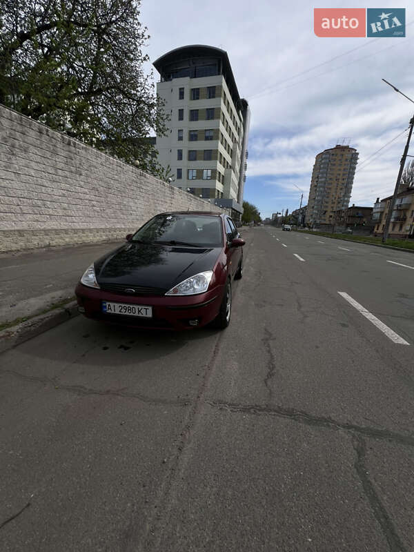 Седан Ford Focus 2003 в Киеве