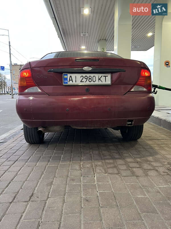 Седан Ford Focus 2003 в Киеве