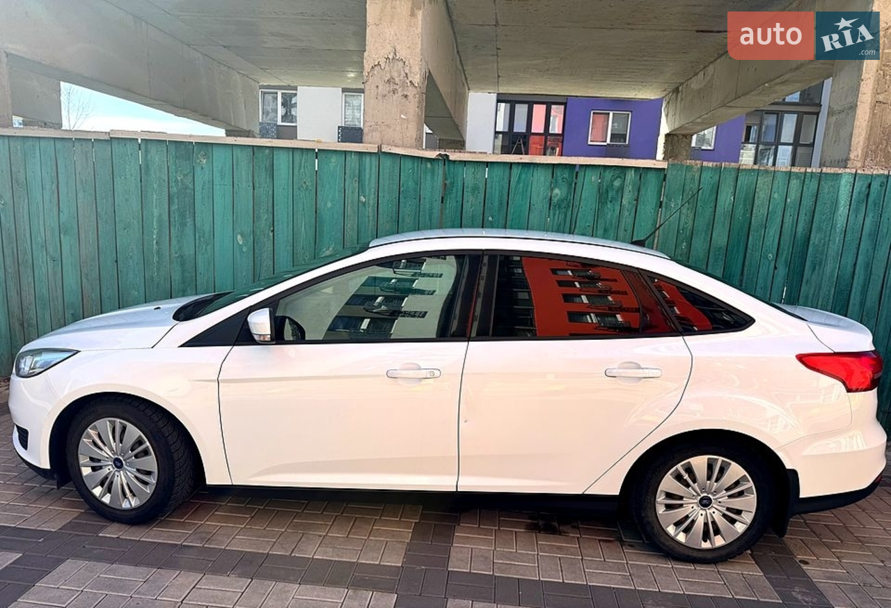 2015 Ford Focus - мініатюра 25