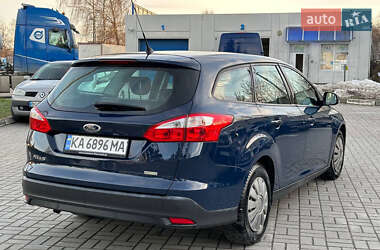 Универсал Ford Focus 2014 в 