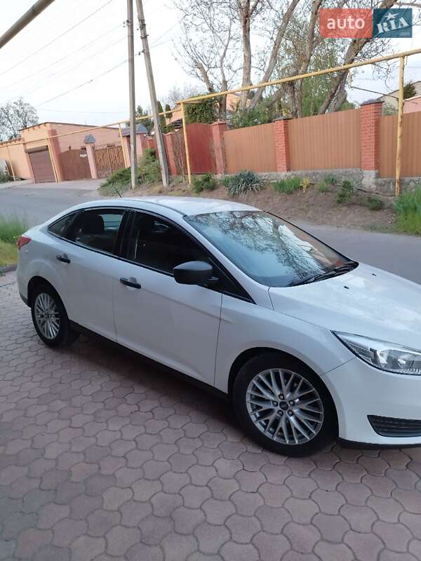 Седан Ford Focus 2015 в Одессе