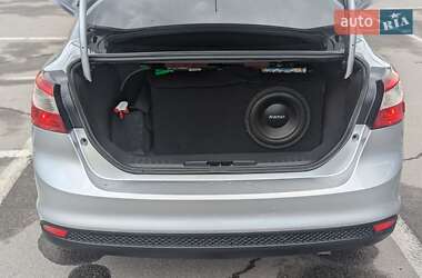 Седан Ford Focus 2013 в 