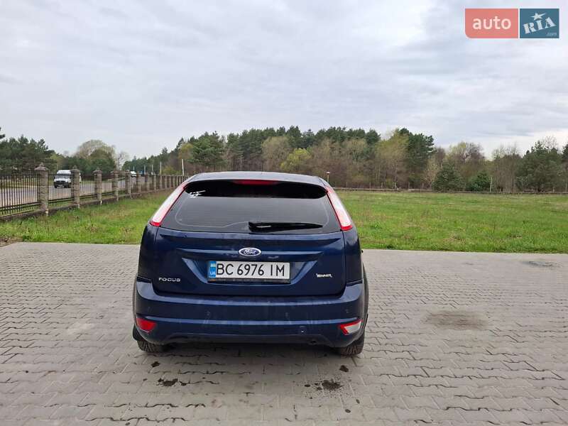 Хэтчбек Ford Focus 2011 в Львове