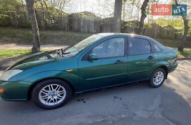 Седан Ford Focus 2000 в 