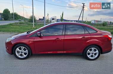 Седан Ford Focus 2013 в 