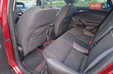 Седан Ford Focus 2013 в 